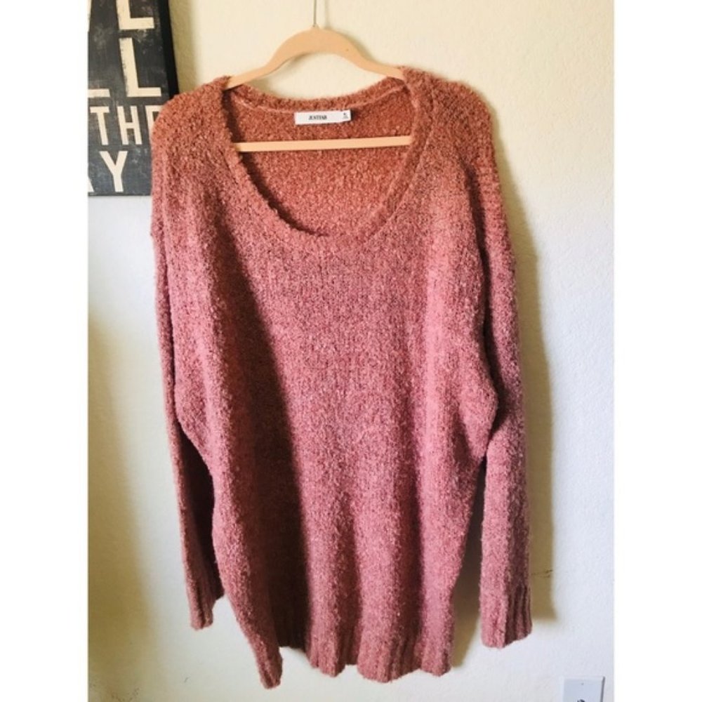 Soft and cozy sweater Size Xl .